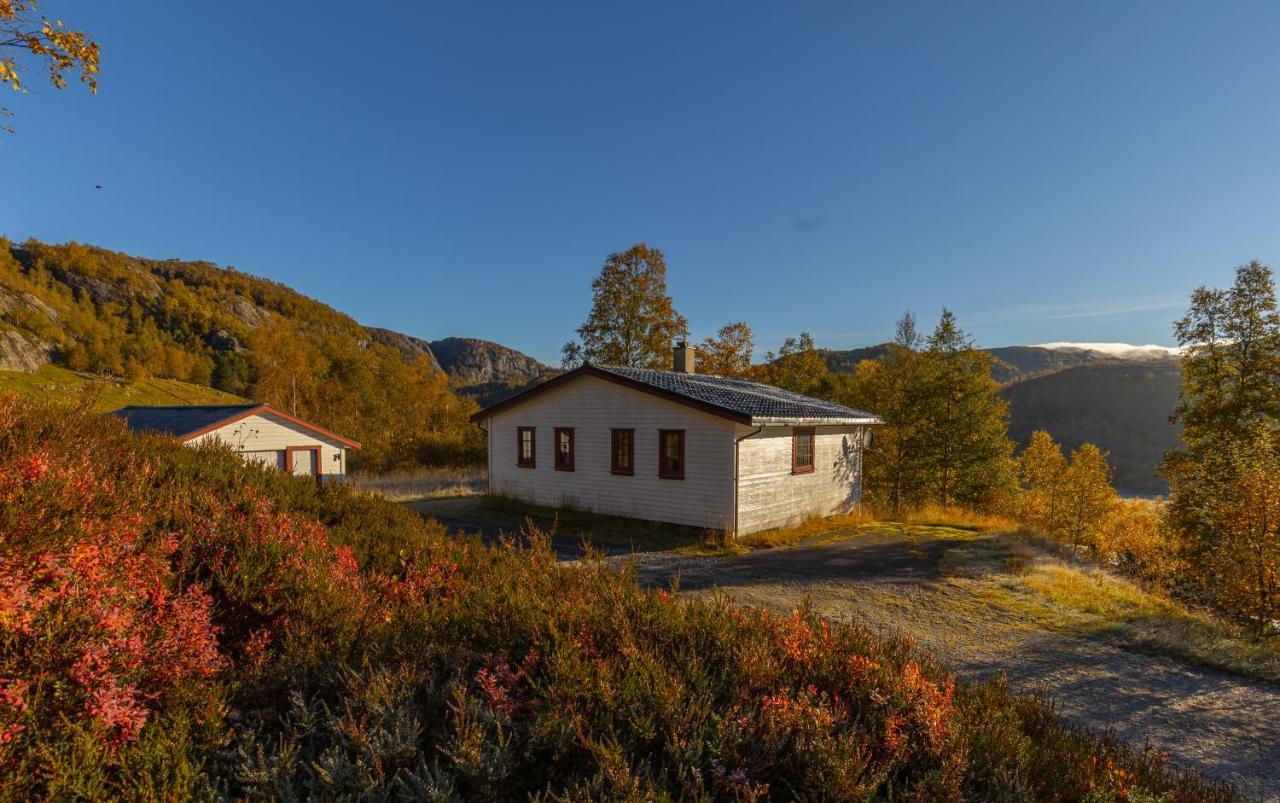 Bungalow In Sirdal Tjorhom Exterior photo